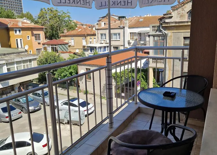 De Ja Vu- Zdravez Apartamento